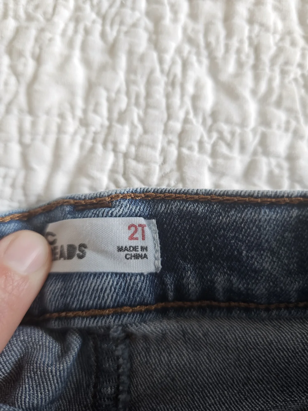 Old Navy Light Blue Distressed Kids Jeans Pair Old Navy/Epic Threads Boy 2T